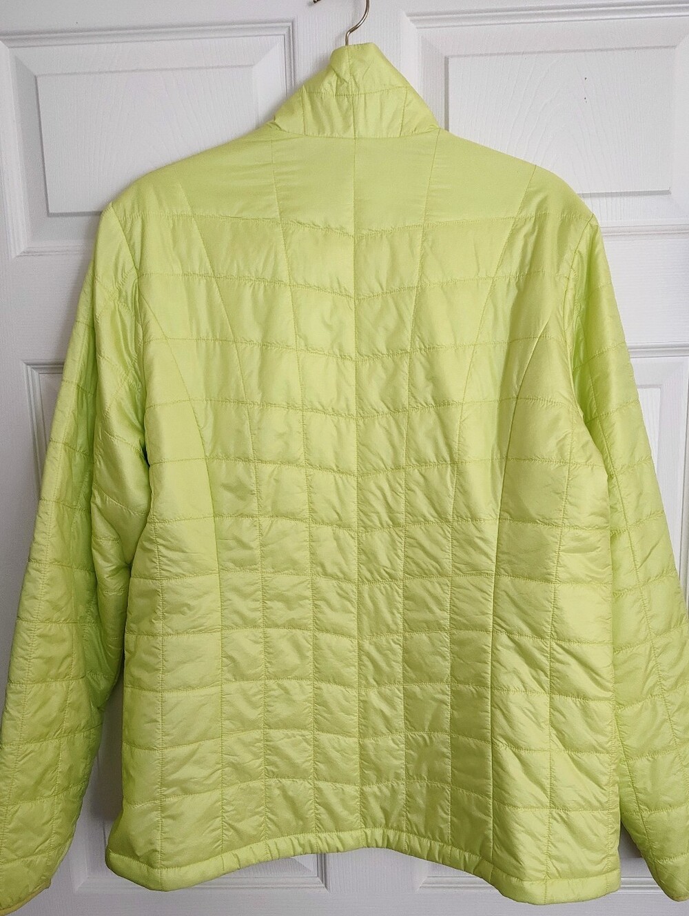 ~~MARMOT💛Lightweight Jacket~~ - Picture 2 of 11